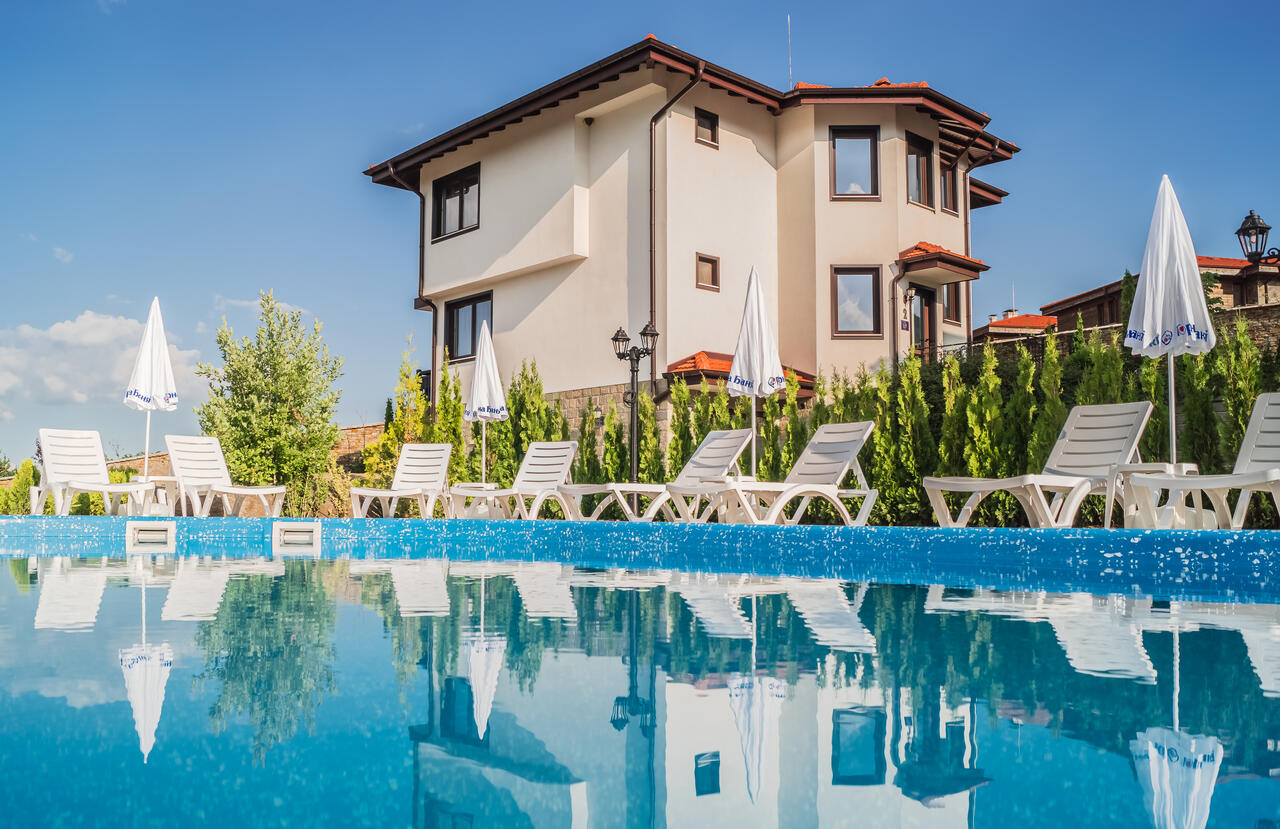 Complex Bogdana nature